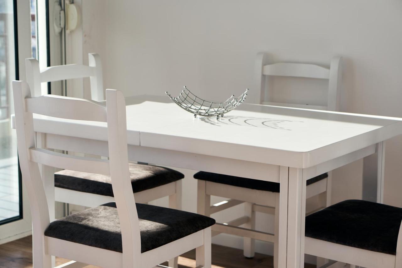 Central Beach Apartment Sarandë Eksteriør bilde