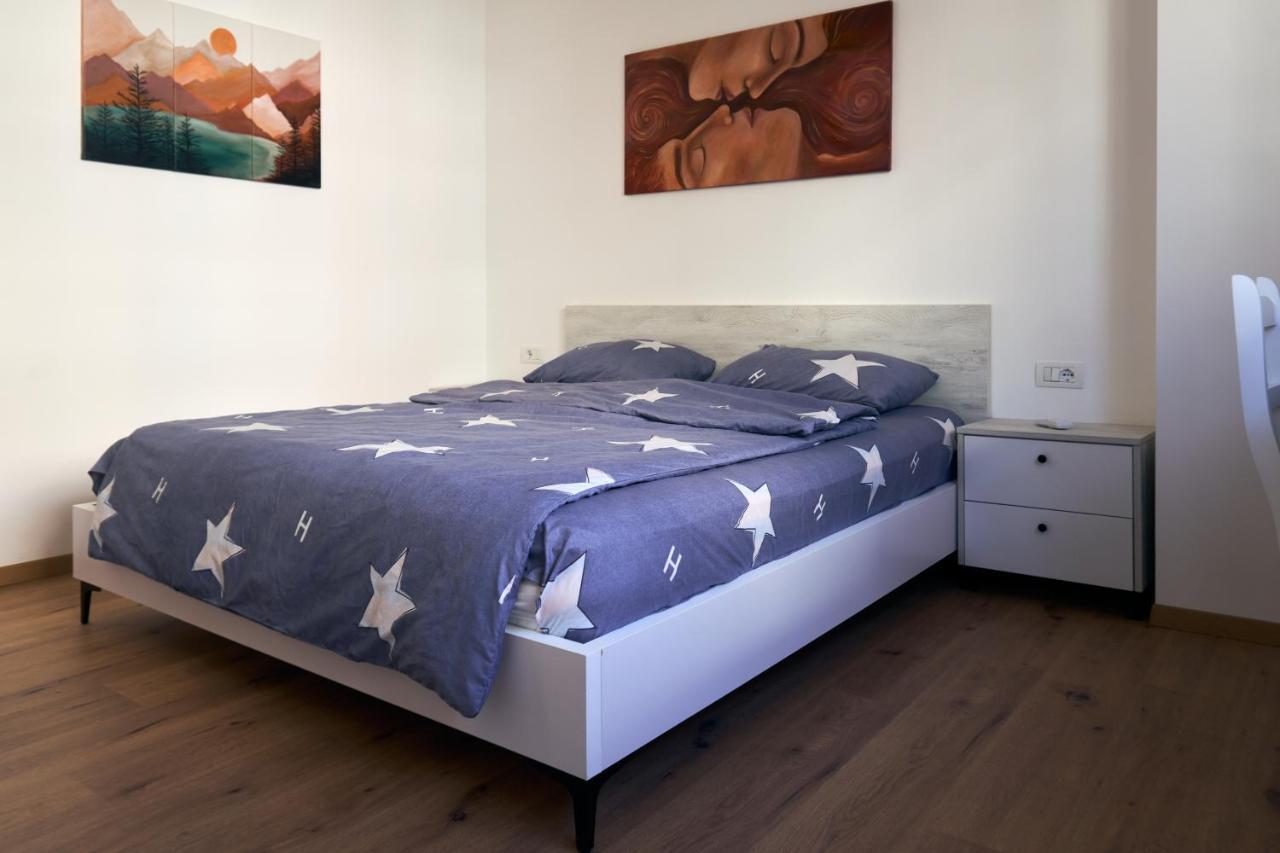 Central Beach Apartment Sarandë Eksteriør bilde