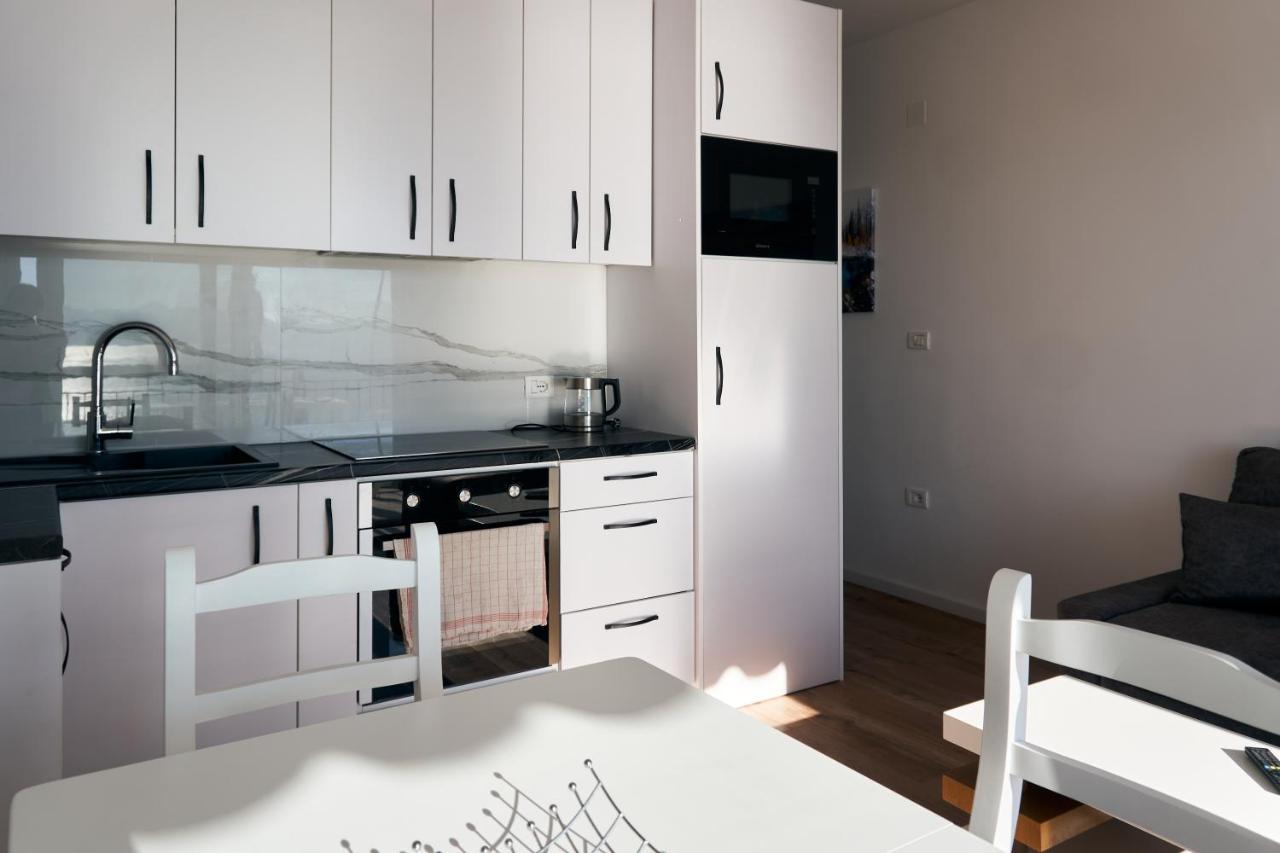 Central Beach Apartment Sarandë Eksteriør bilde