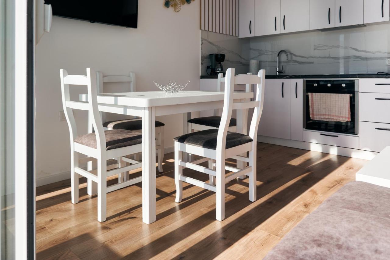 Central Beach Apartment Sarandë Eksteriør bilde