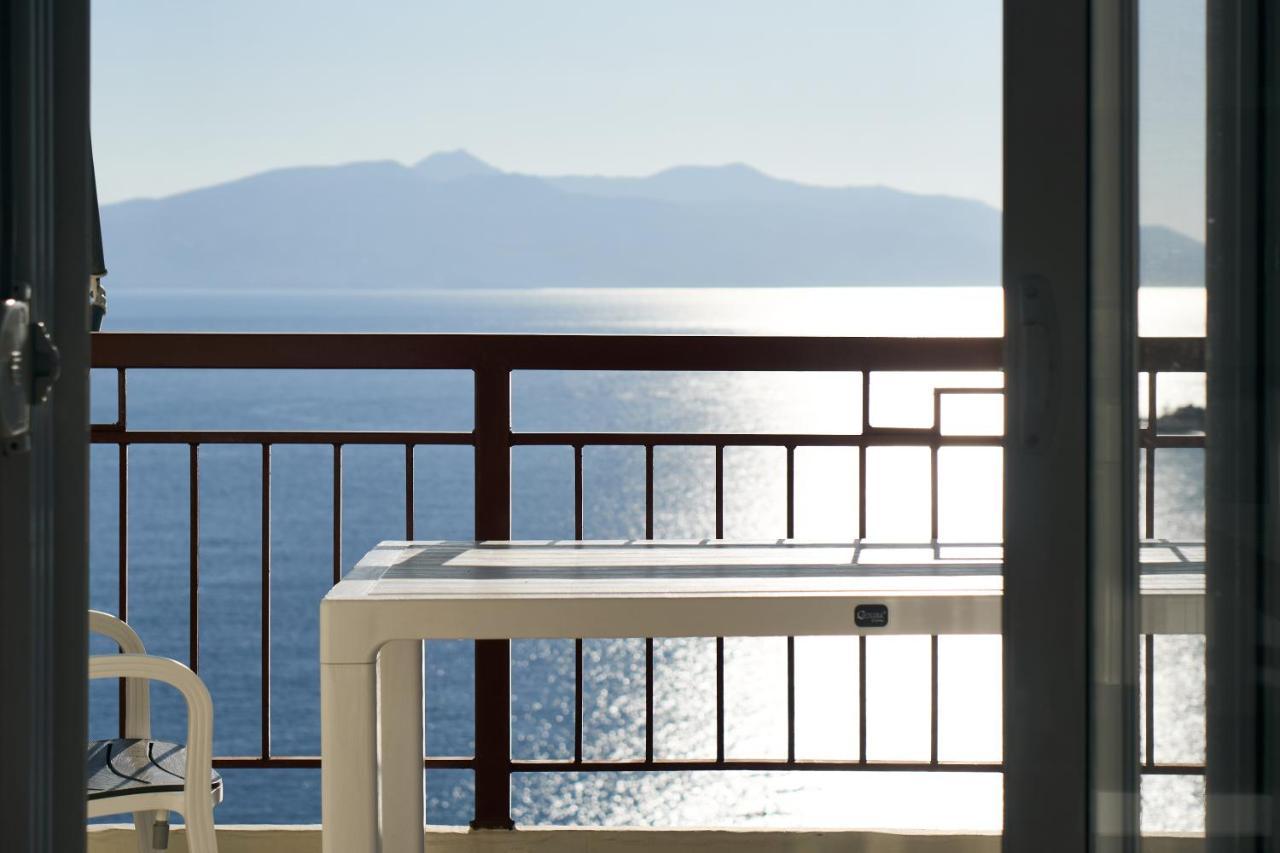 Central Beach Apartment Sarandë Eksteriør bilde